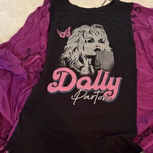 Dolly Parton Women's Black and Purple butterfly Sleeve Top 2X